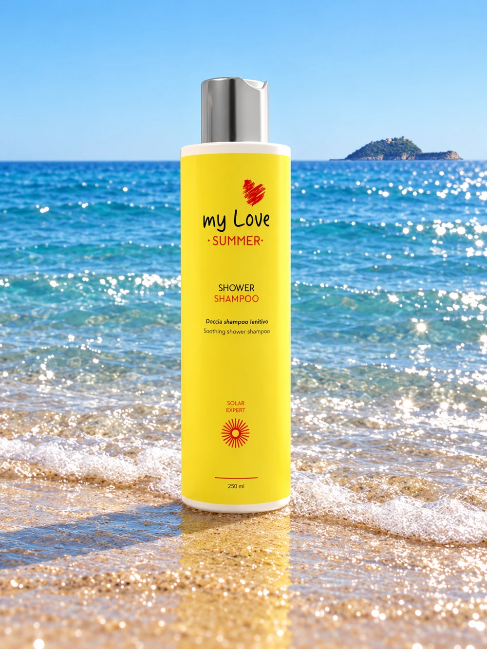 myLove Shower Shampoo, confezione originale con il mare di Alassio e la Gallinara sullo sfondo
